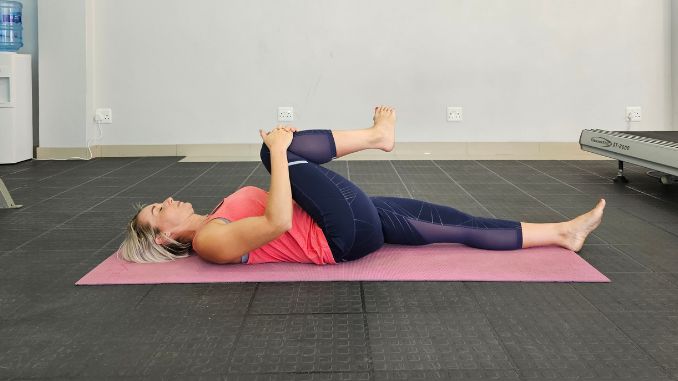 Single Knee-to-Chest Stretch